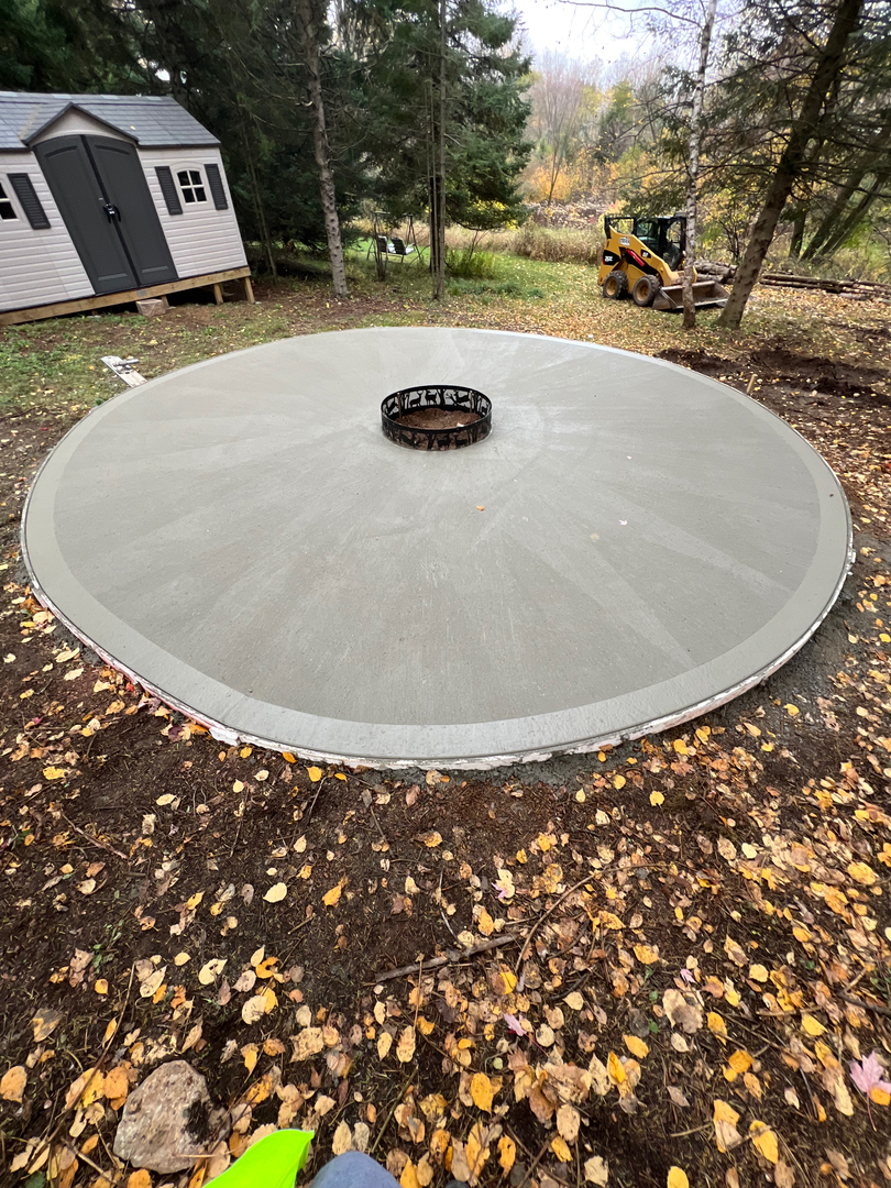 Round concrete pad under construction